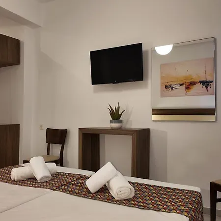 Hotell Santorini 3*